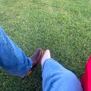 Meet your Posher, Nia